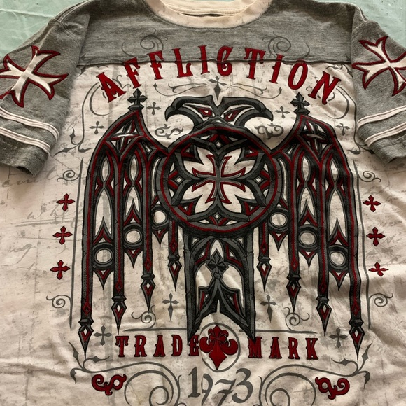 Men’s T-shirt - Picture 1 of 3